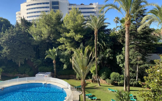 Luminoso apartamento en segunda línea playa 438