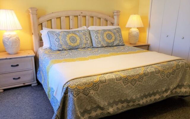 Island Winds West 170