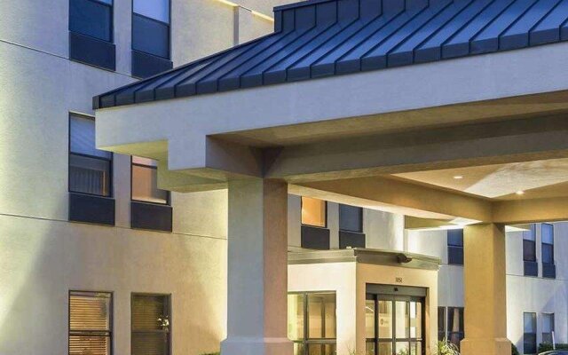 Hampton Inn Mansfield/Ontario