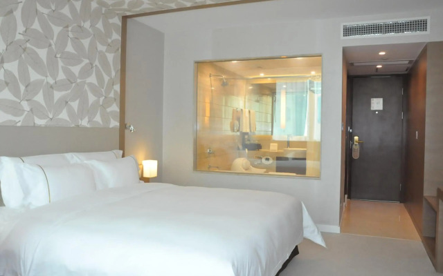 China Mayors Plaza Hotel