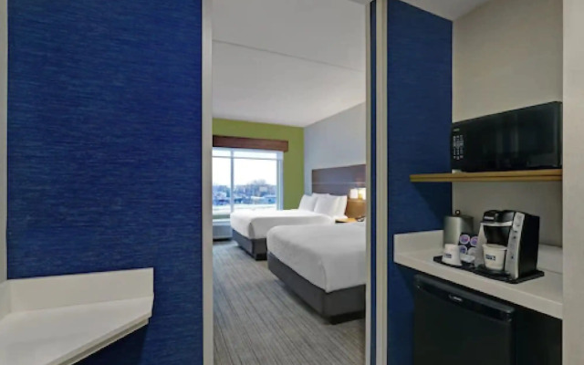 Holiday Inn Express & Suites Collingwood by IHG