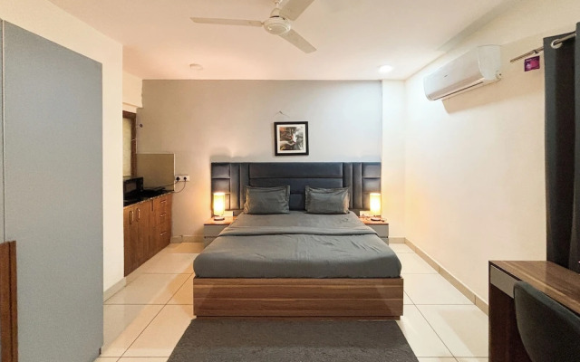 Housr 1 RK Apartment Sec 28 Gurgaon Mega