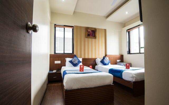 OYO 9949 Hotel Silvver Crest