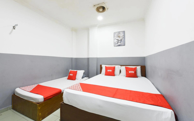 Hotel Indah – Guest Rooms – Kuala Terengganu