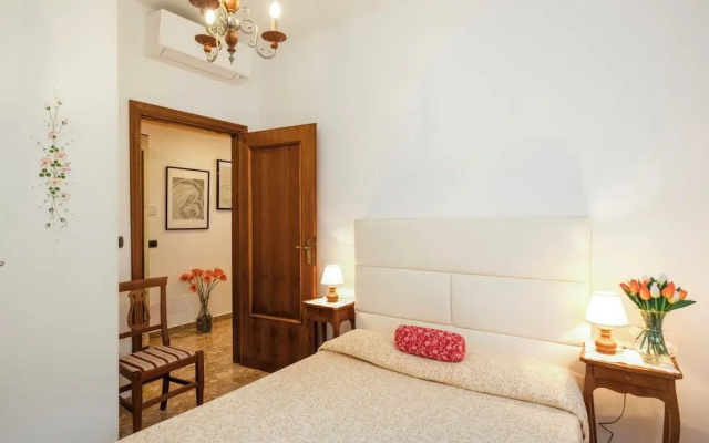 Kriss Apartments