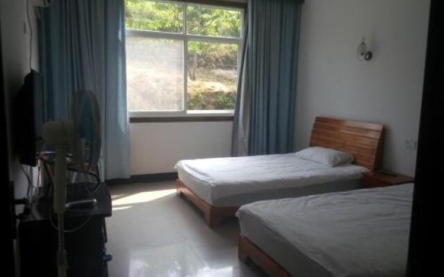 Zhexi Canyon Linhu Villa Hotel