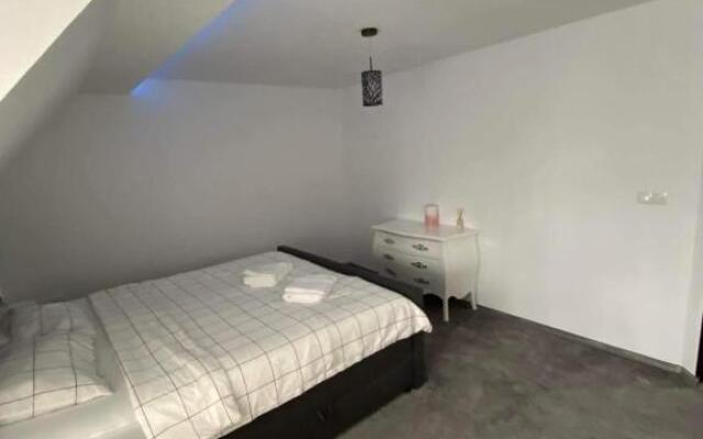 Apartament EMA