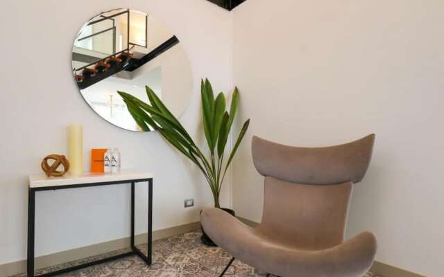 w Stunning House in the Heart of Barranco