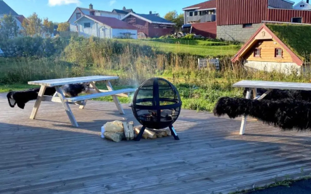 Midnattsol Rom Og Hytter