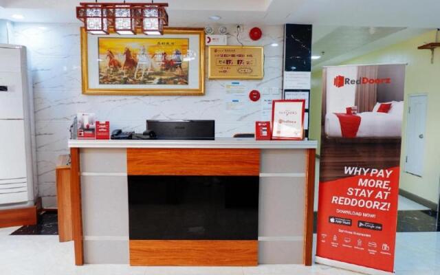 RedDoorz Plus near Camella La Brisa Lapulapu
