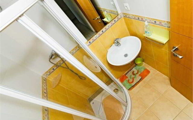 Apartamentos Almadraba VyB