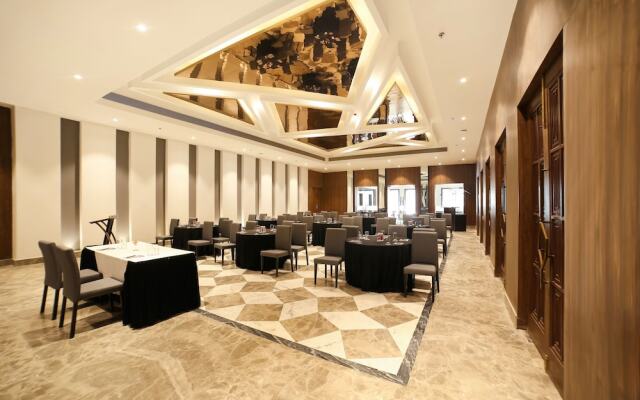 Zone Palace by The Park