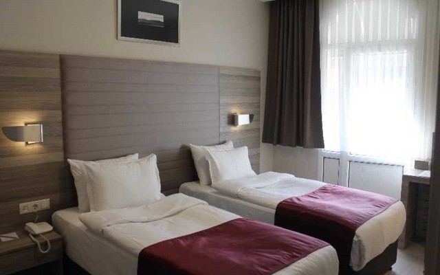 The Milltown Sisli