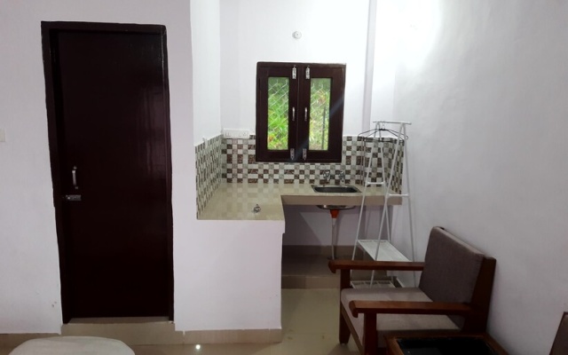 Janardan Studio Hotel Kausani