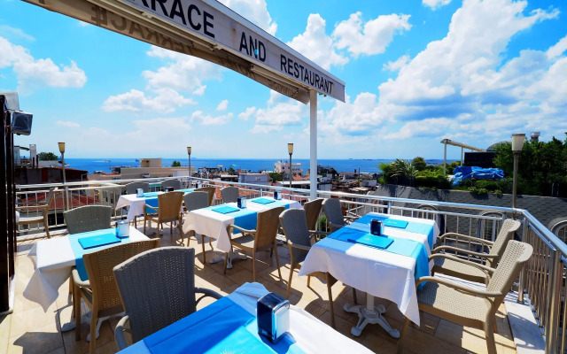 Sunrise Hotel