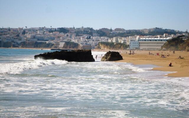 Albufeira Beach Hotel