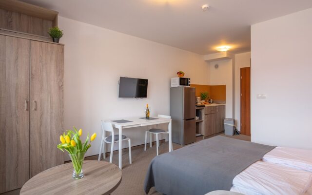 RentPlanet - Apartamenty Okrzei