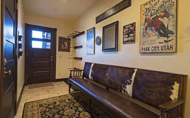 Abode at Gamble Oak in Solamere