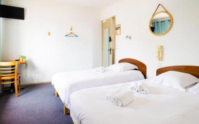 Hotel Fine