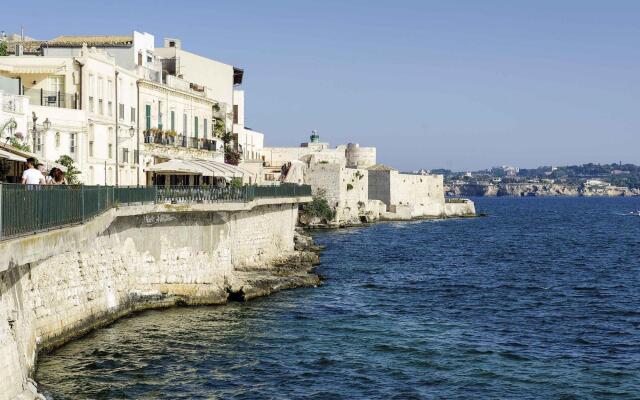 Mercure Siracusa Prometeo Hotel