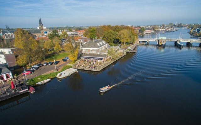 Het Rechthuis aan den Amstel