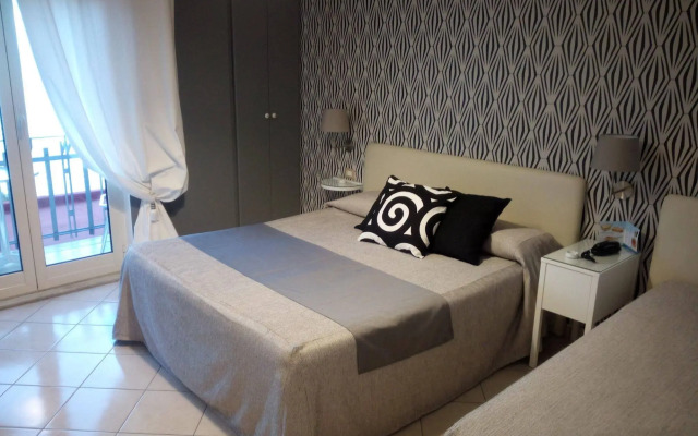 Mini Hotel