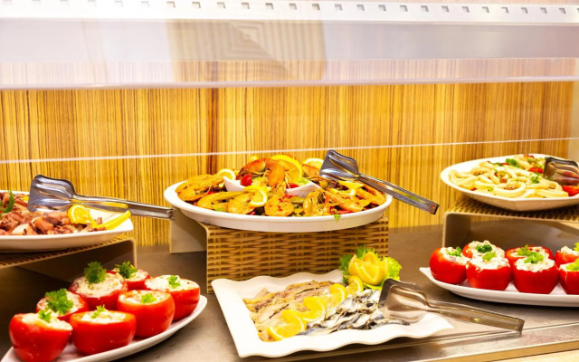 Barceló Royal Beach – All Inclusive