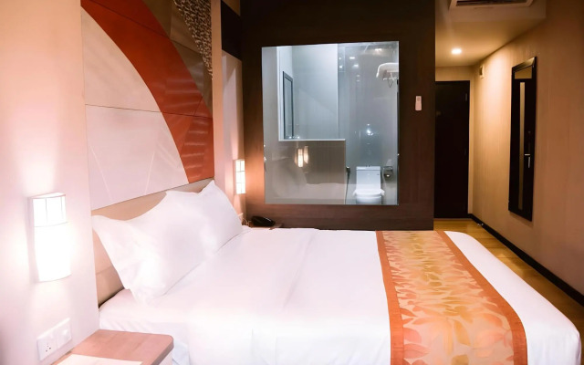 The Golden Bay Hotel Batam