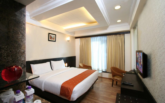 Hotel Signature Grand