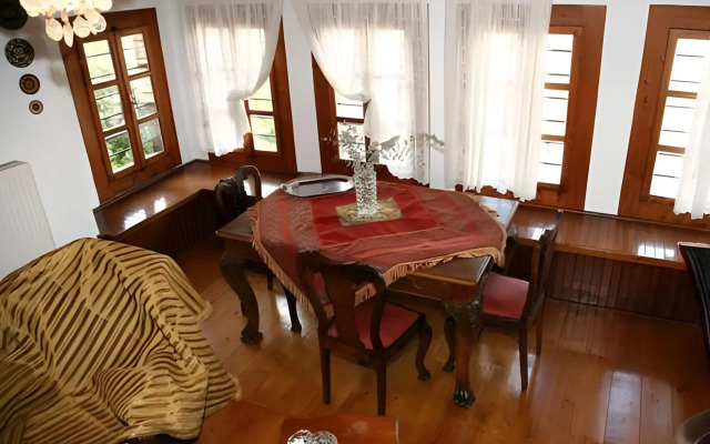 Kallisto Traditional Guesthouse