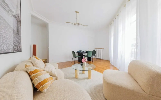 Charming Apartment - 2br/4p - Beaugrenelle