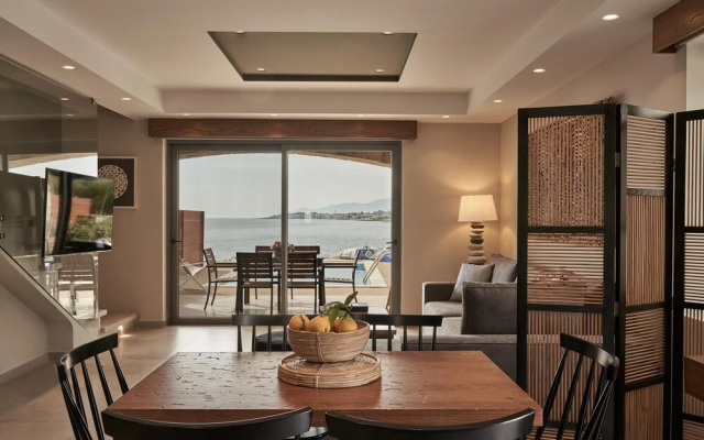 Beachfront Alassa Villas w Private Pools Complex