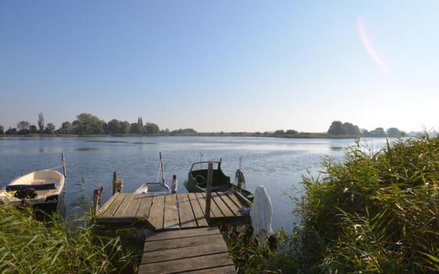 Apartment Wohnen Am Wasser Mit Boot