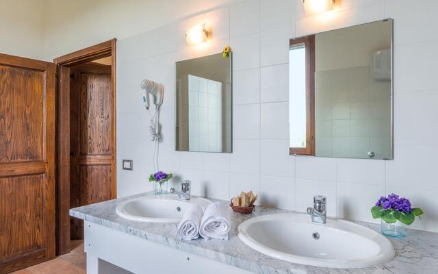 Ar-d077-lbro0at - Casale Brolio 12 2