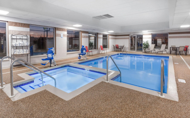 Wingate by Wyndham - Joliet