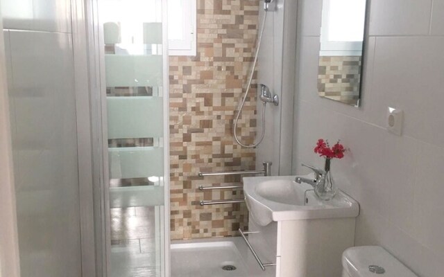 Apartment With 3 Bedrooms in Málaga, With Wifi