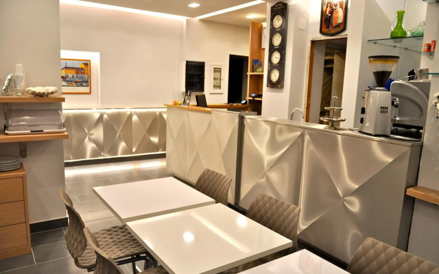 Hotel Dover