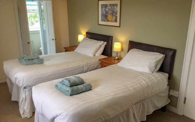 Newgale Lodge
