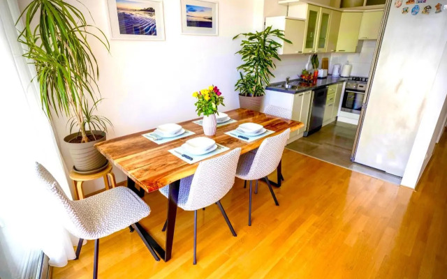 Maris Apartment