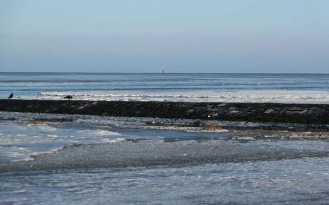 Hohe Lith 4.09 Modern Retreat