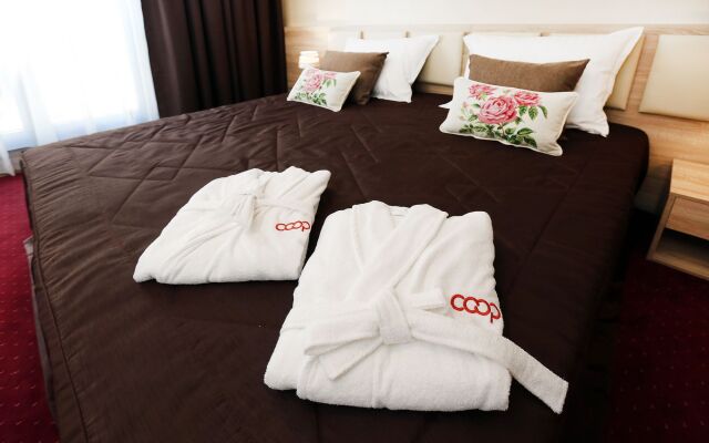 Coop Hotel