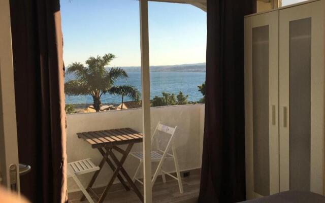 Beach Bungalow Port,free parking