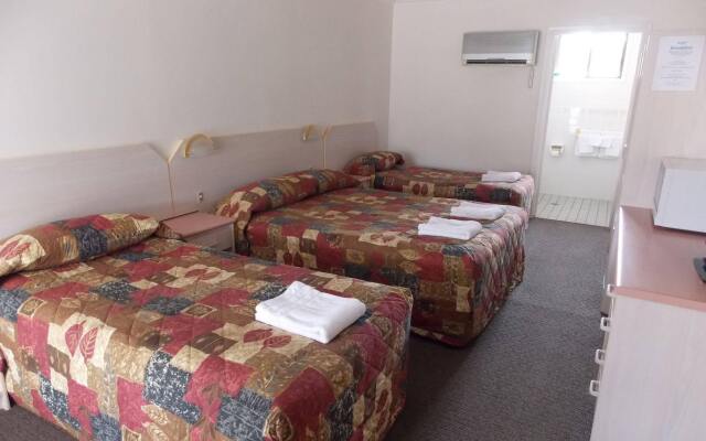 Yass Motel