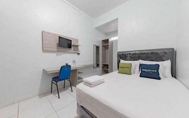 Urbanview Hotel Sunday Cirebon by RedDoorz