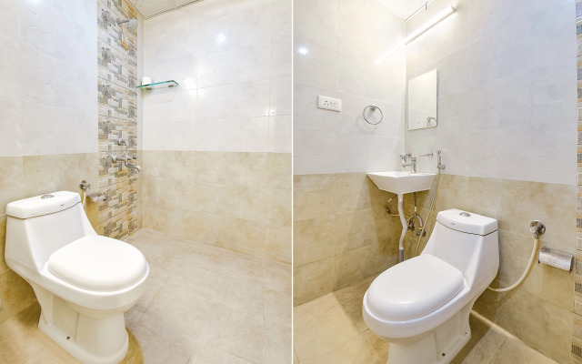 Fabhotel Shreeyash Residency
