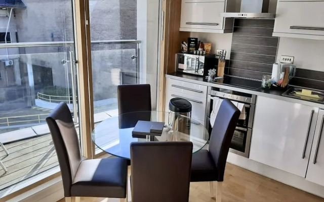 Your Space Apartments - Byron House