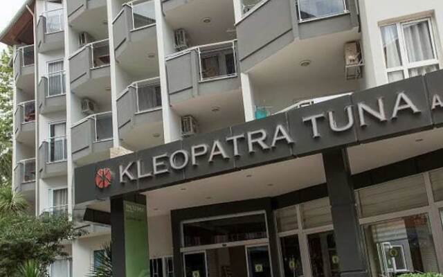 Tuna Apart Hotel