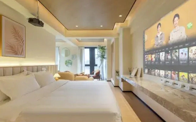 Unimore·Crafted Homestay (Chongqing)