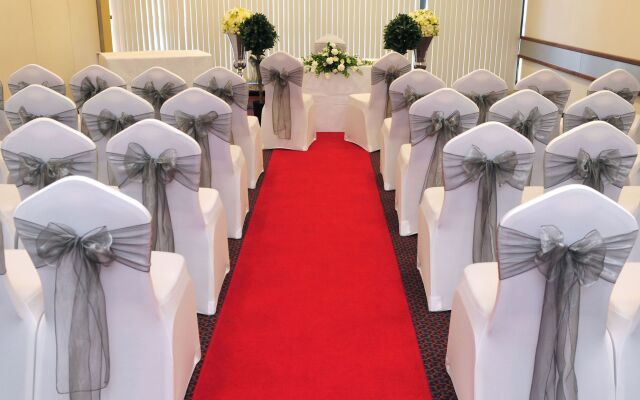 Holiday Inn Telford - Ironbridge by IHG