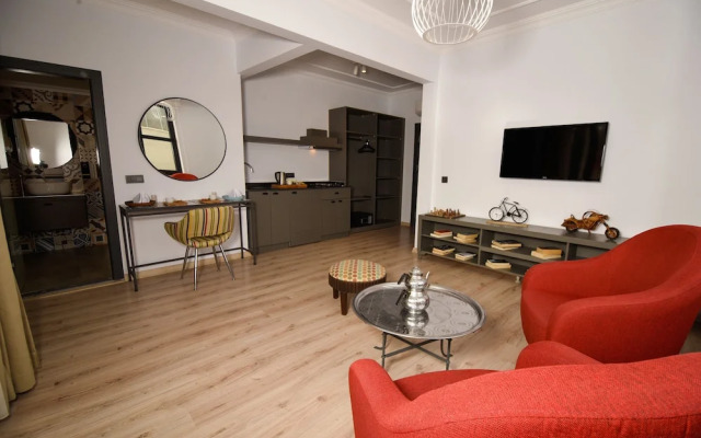 Cozy Flat near Hadrian's Gate - Mimoza